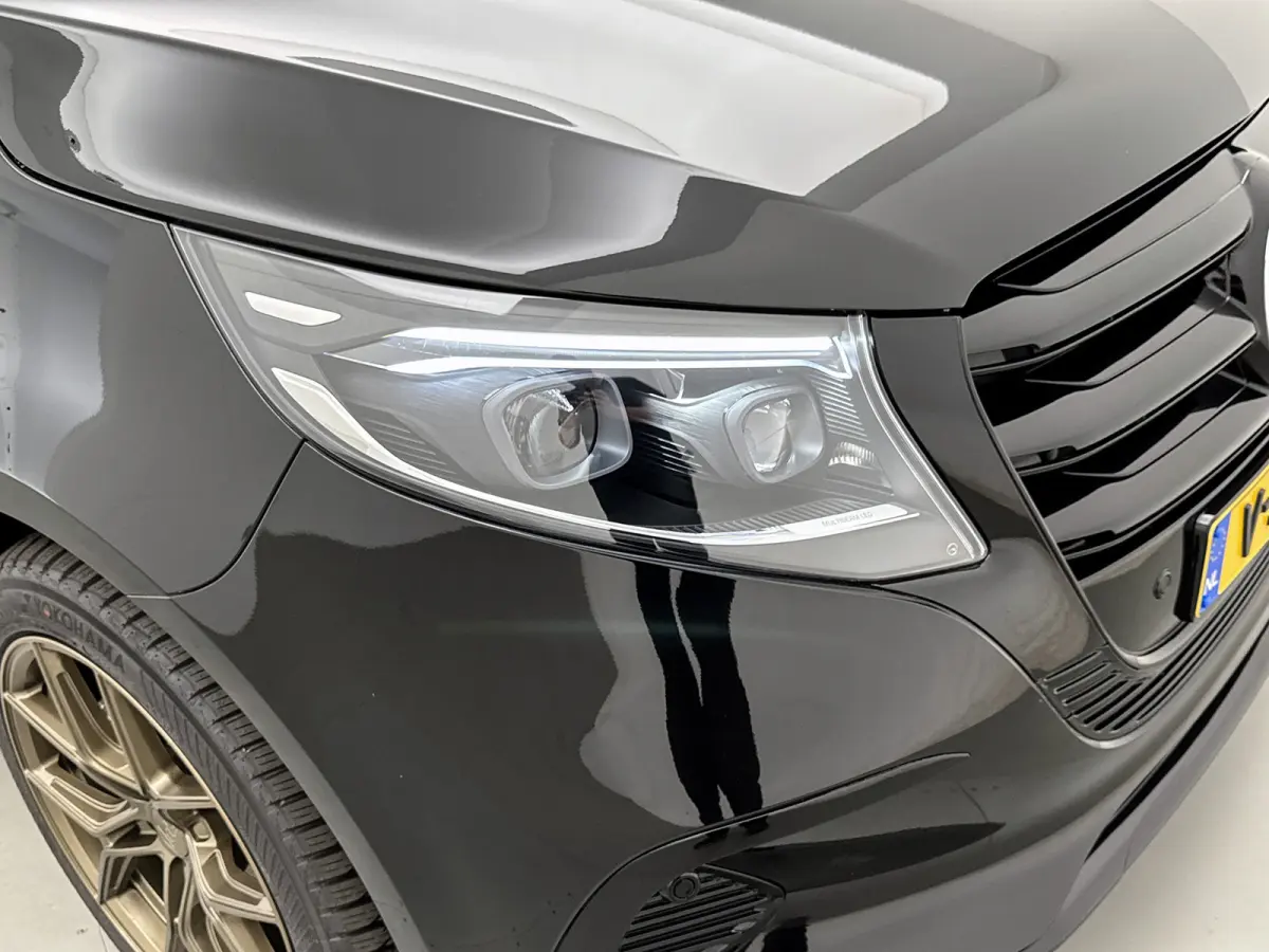 119 CDI Pro L3 DC *Edition* Dubbele Schuifdeur Led 19"Lichtmetaal Trekhaak Dubbele cabine Achteruitrijcamera Betimmering