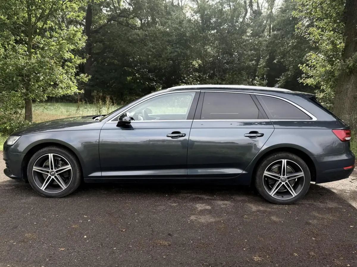 B9 2.0 TDI S-tron7 Keyless / Schuifdak ☑️