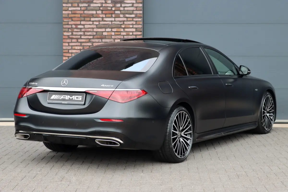 580 e 4MATIC Lang AMG Line | Manufaktur | Airmatic | Chauffeurspakket | Achterasbesturing | Augmented HUD | Distronic+ | Burmester | Exclusief Nappa Leder | 3D-Display | Vlakkenverwarming | 