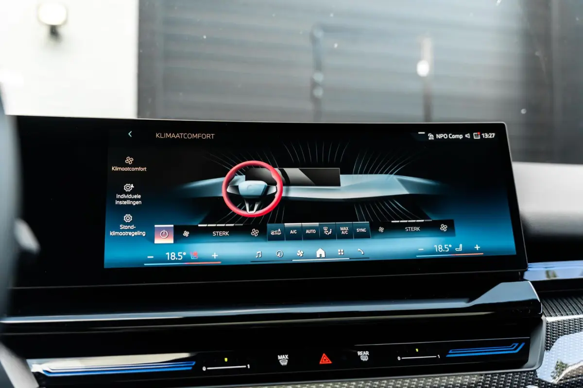 530e M Sport PRO 360 H&K HUD Trekhaak