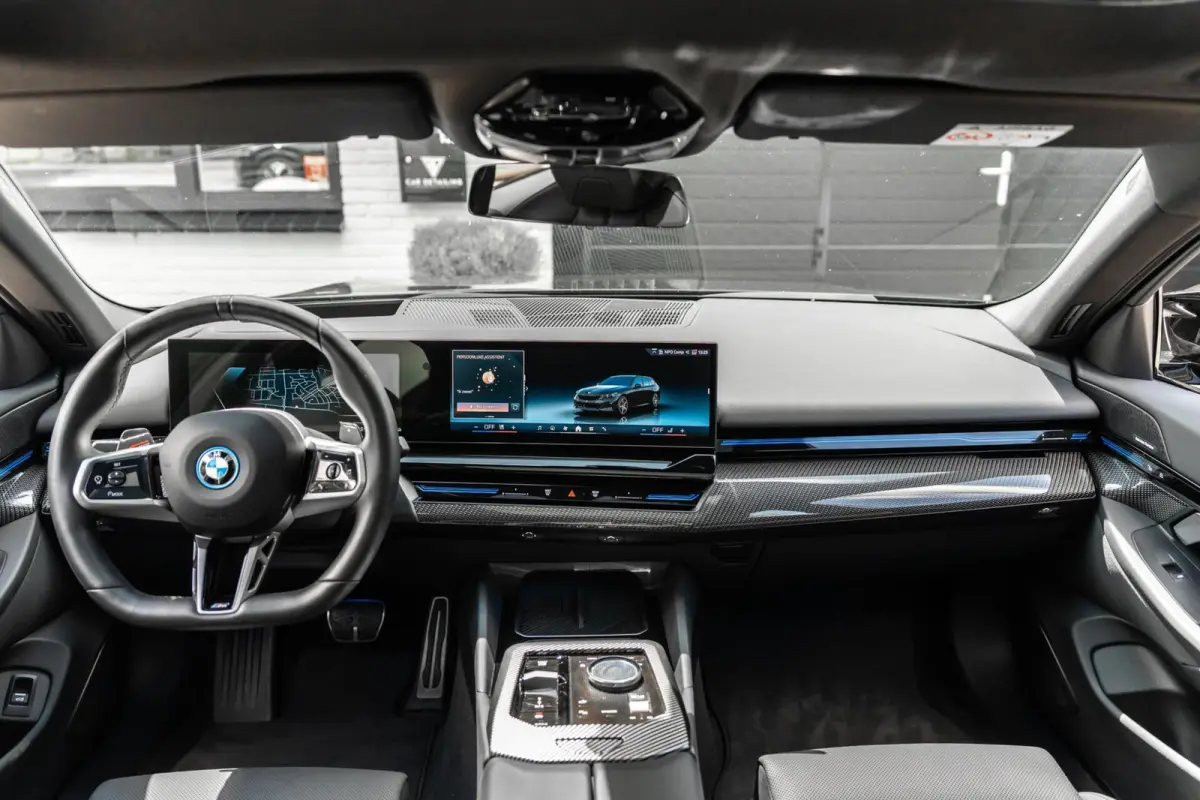 530e M Sport PRO 360 H&K HUD Trekhaak