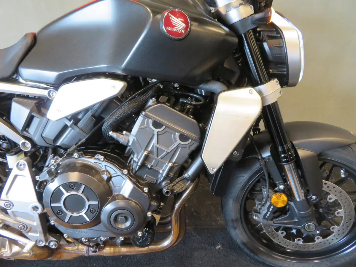CB1000 HISTORIE PERFECT!