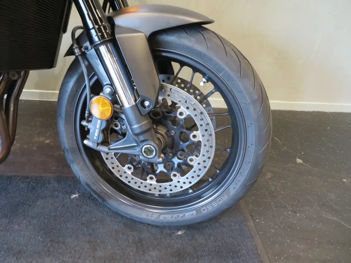 CB1000 HISTORIE PERFECT!