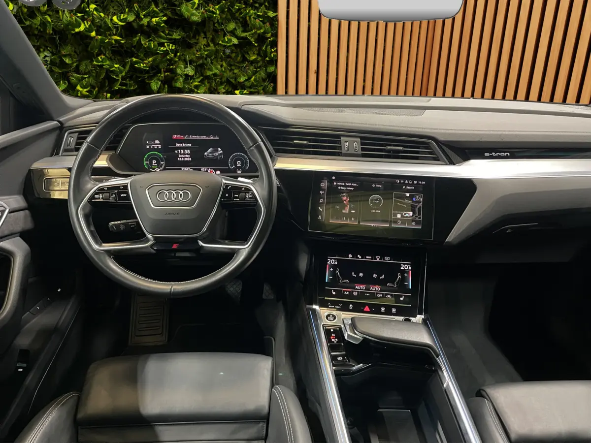 50 quattro S edition 71 kWh B&O | Adaptieve cruise | Stoel- stuurverw. | Memory | Leder | 21" | Pano | Trekhaak | Headup