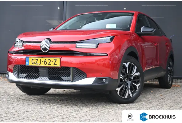 1.2 Hybrid 136 Max | Adaptive Cruise Control | HUD | Achteruitrij camera | Navi By App | Stoel/Stuur verwarming | DAB | Draadloze telefoonlader | Extra getint glas | LMV 18" |