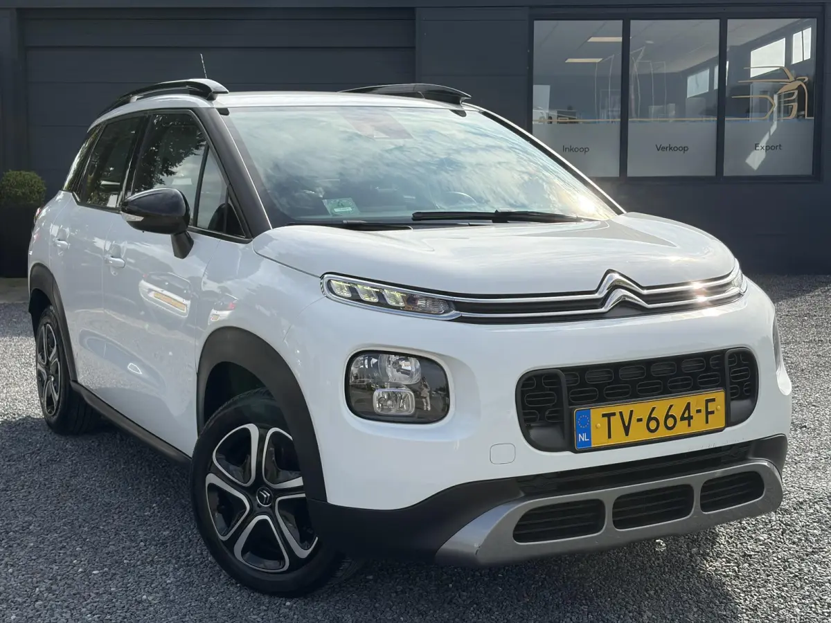 1.2 PureTech Feel ✓1e Eigenaar✓D-riem vv in 08-2026✓Draadloze telefoonlader✓Carplay✓Navi✓Clima✓Cruise✓Pdc✓Rijstrooksensor✓Bj 10-2018✓Lm velgen✓N.A.P✓Apk tot 11-2027