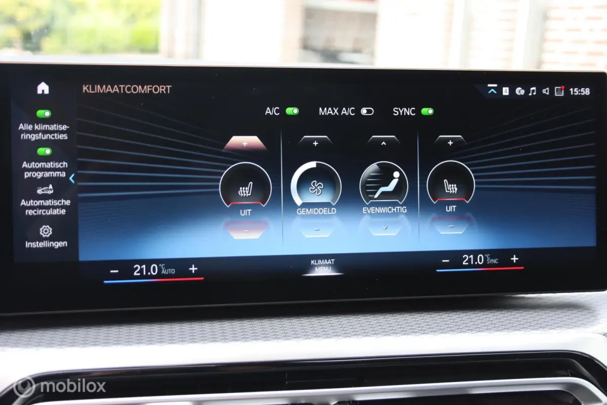 330i M-Sport, curved, carplay, brooklyn