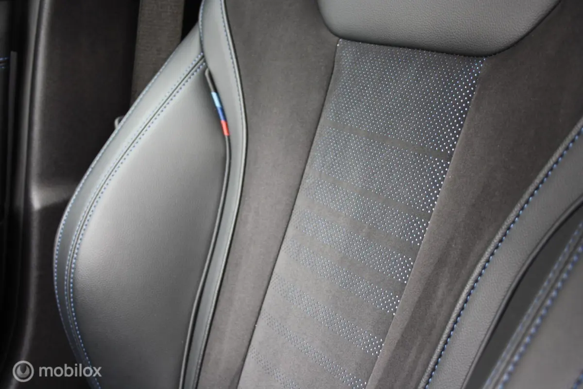 330i M-Sport, curved, carplay, brooklyn