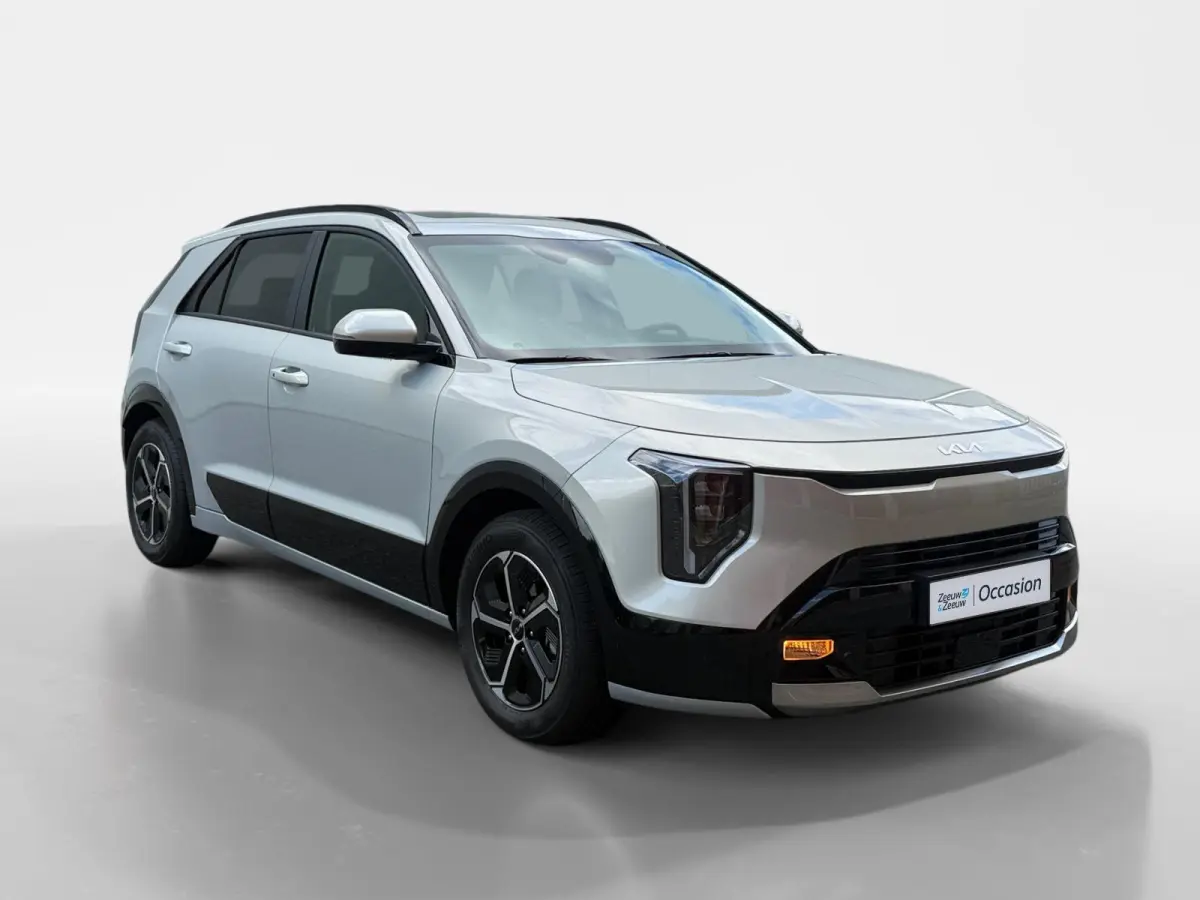 1.6i Hybrid DynamicPlusLine | FACELIFT | Harman Kardon | Schuif/kanteldak | Metallic lak | Led verlichting | Fabrieksgarantie t/m 1-7-2033 +3x 1 jaar* | NAP