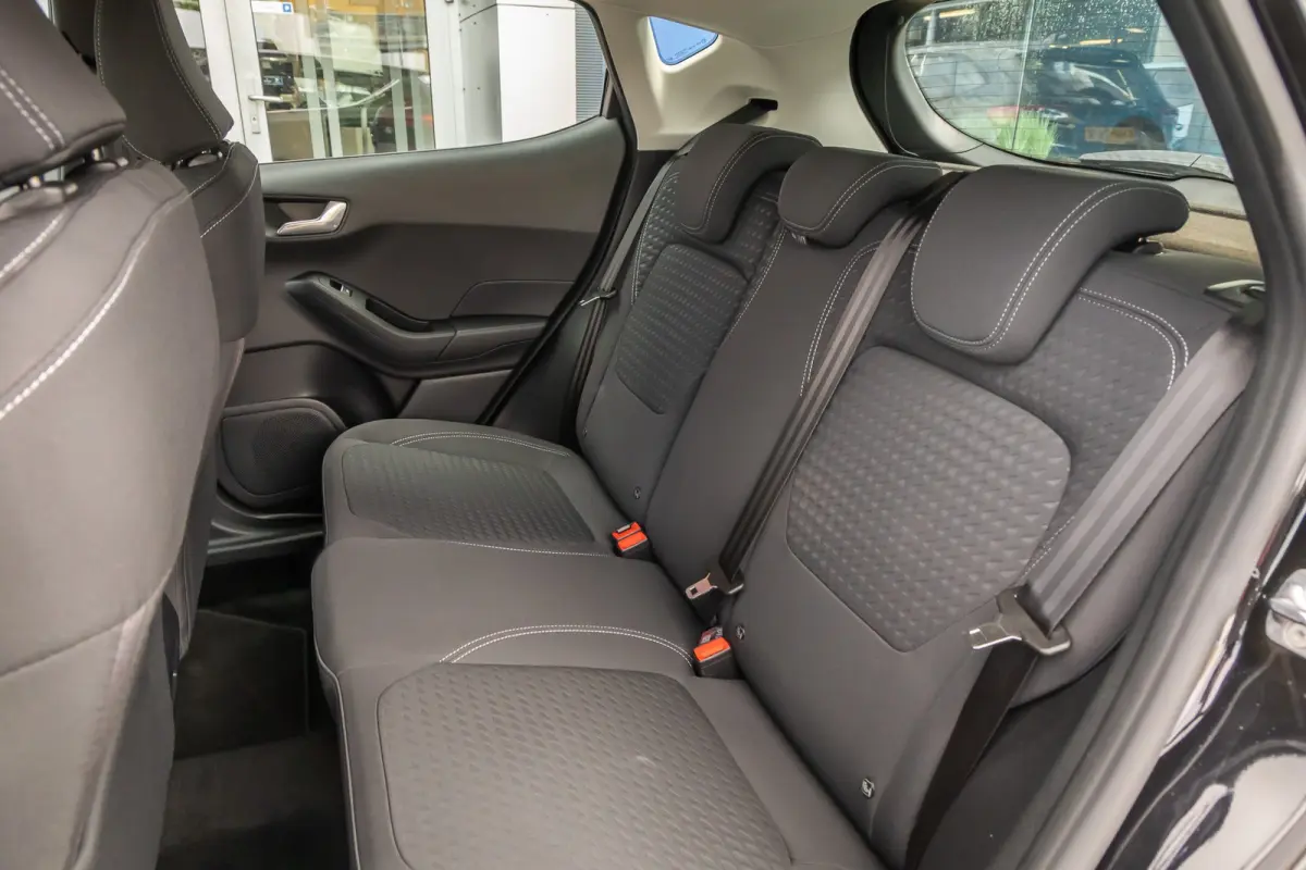 1.0 EcoBoost Titanium | Apple Carplay/Android Auto | Cruise Control | Climate Control | Airco (automatisch) | Apple Carplay/Android Auto|telefoonintegratie premium | Cruise control
