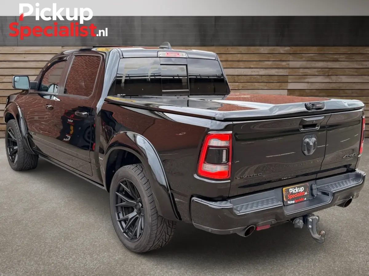 1500 5.7 V8 4x4 Crew Cab Limited , WIDE BODY , FUSION FORGED , BOMVOLL!!!!
