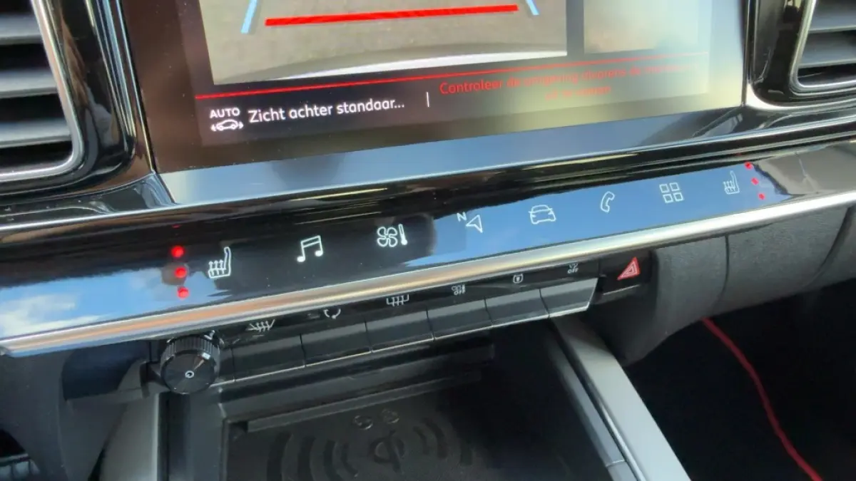 1.2 PT Business Plus 130PK Automaat Leder Trekhaak Clima Camera
