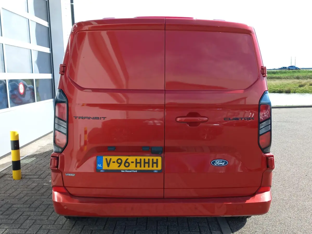 320 2.5 PHEV L2H1 Limited