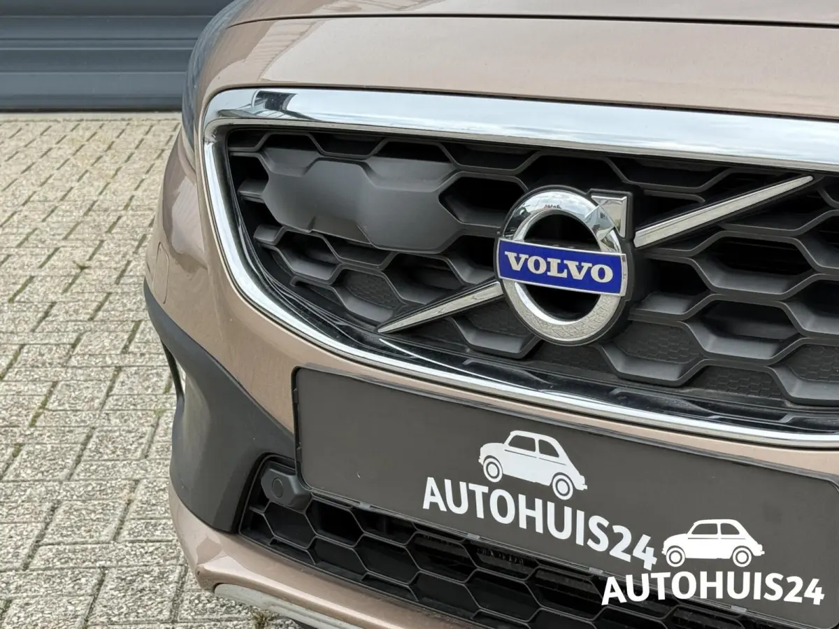 1.5 T3 AUTOMAAT Momentum |ACC|Dealer Onderhouden|1-eigenaar!