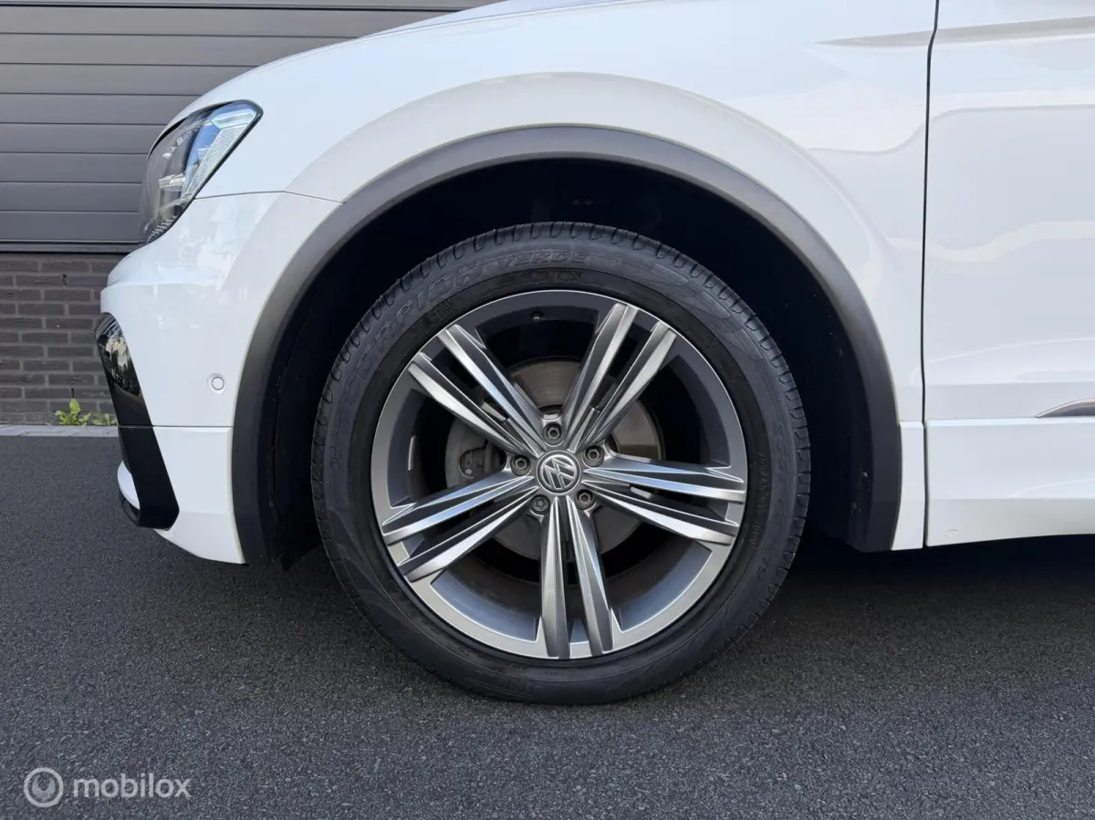 1.4 TSI DSG ACT 4Motion R-Line Sound edition
