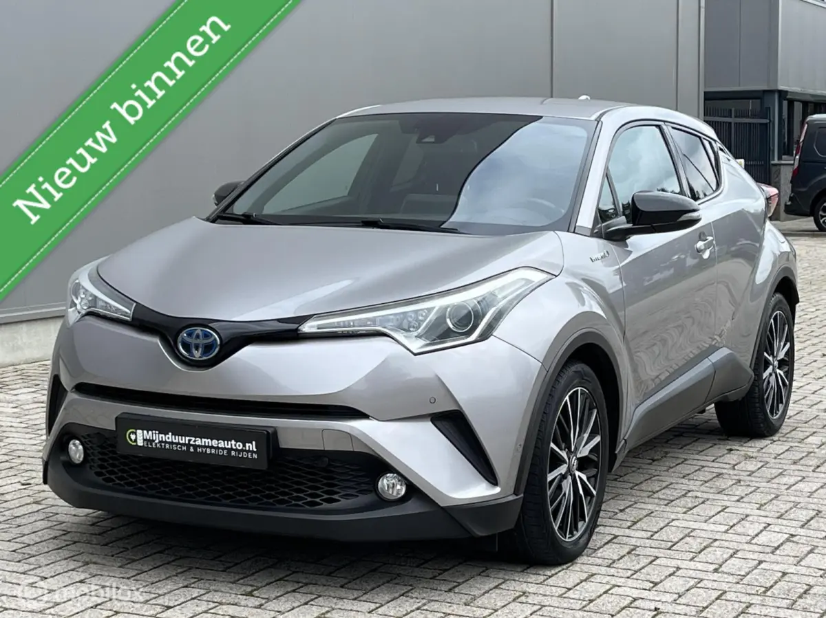 1.8 Hybrid , Leder, Camera,Trekhaak, Netjes !