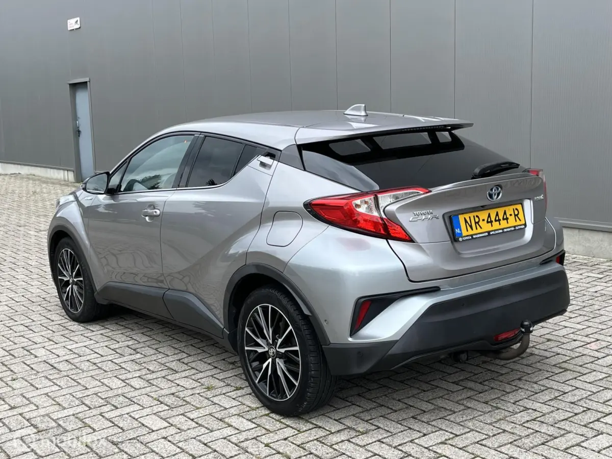 1.8 Hybrid , Leder, Camera,Trekhaak, Netjes !
