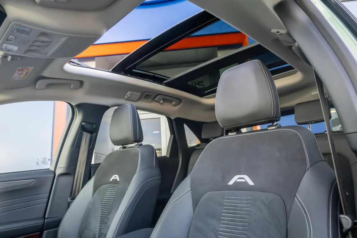 2.5 PHEV Active X | Full options! | Trekhaak Elek. | Panoramadak | Winterpack | Dodehoek detectie | Elektrisch verstelbare stoel(en) | Matrix LED koplampen | Head-up display | Achteruitrijca