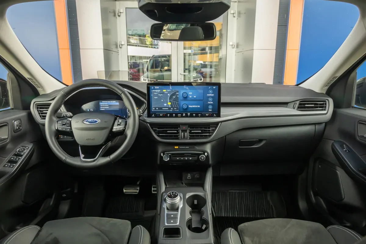 2.5 PHEV Active X | Full options! | Trekhaak Elek. | Panoramadak | Winterpack | Dodehoek detectie | Elektrisch verstelbare stoel(en) | Matrix LED koplampen | Head-up display | Achteruitrijca