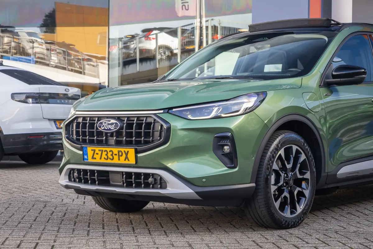 2.5 PHEV Active X | Full options! | Trekhaak Elek. | Panoramadak | Winterpack | Dodehoek detectie | Elektrisch verstelbare stoel(en) | Matrix LED koplampen | Head-up display | Achteruitrijca