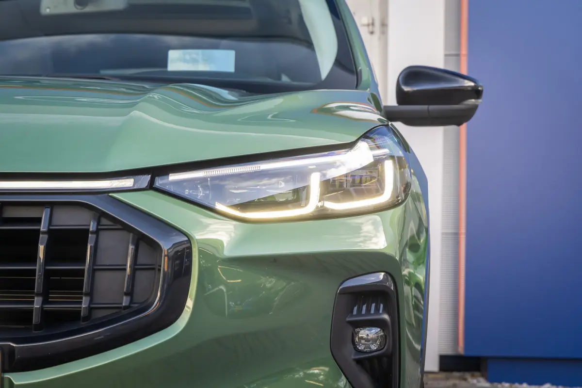 2.5 PHEV Active X | Full options! | Trekhaak Elek. | Panoramadak | Winterpack | Dodehoek detectie | Elektrisch verstelbare stoel(en) | Matrix LED koplampen | Head-up display | Achteruitrijca
