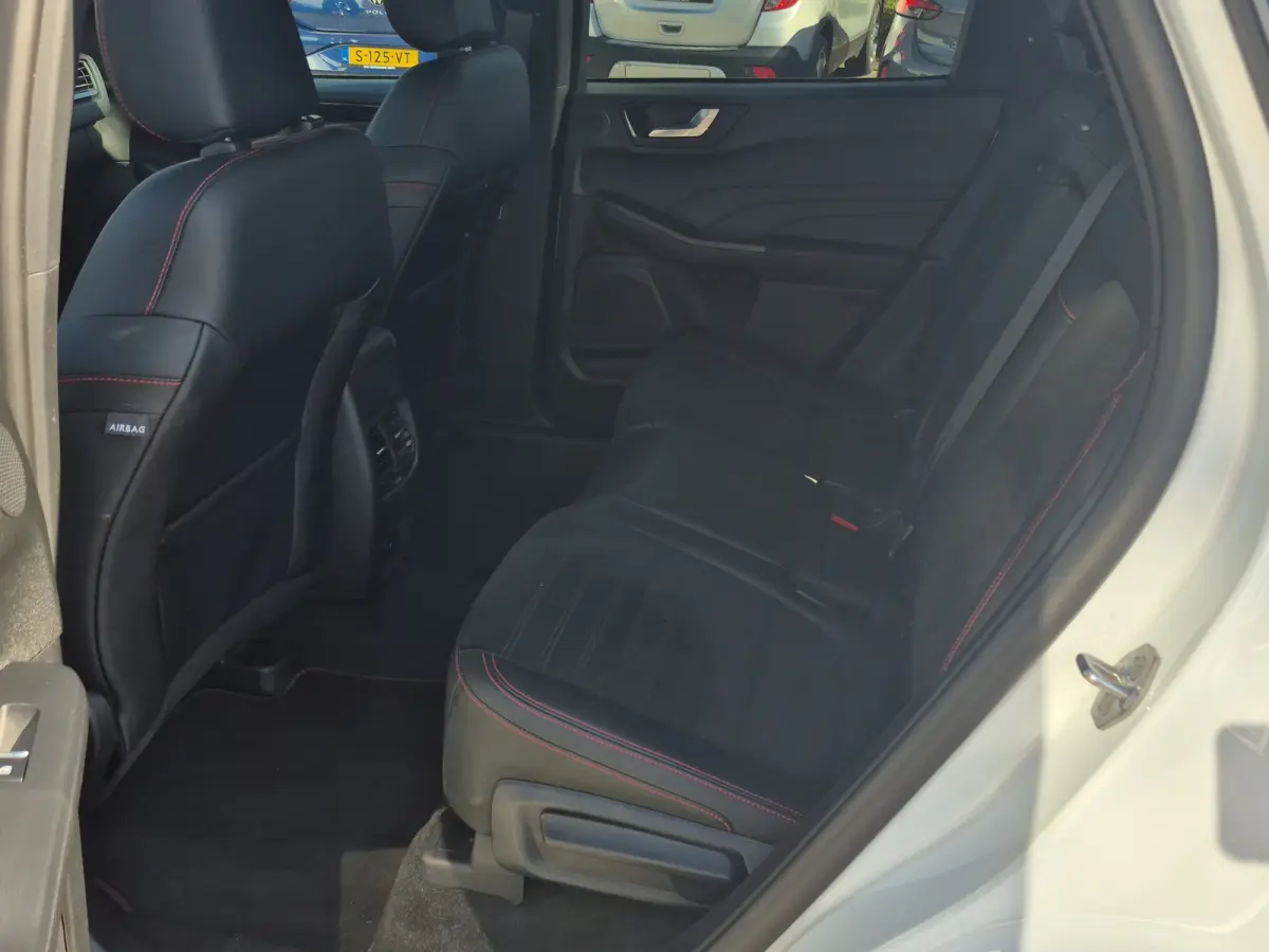 2.5 PHEV ST-Line X | 90,65% SoH | Winterpakket | LED | B&O Geluid | Luxe stoelen | Elektrische achterklep | Camera | Keyless | Full map navigatie | Carplay/android auto |