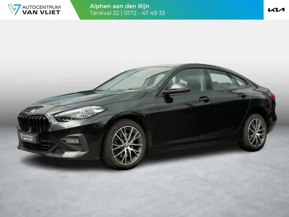 218i Executive Edition LED | Navigatie | Carplay