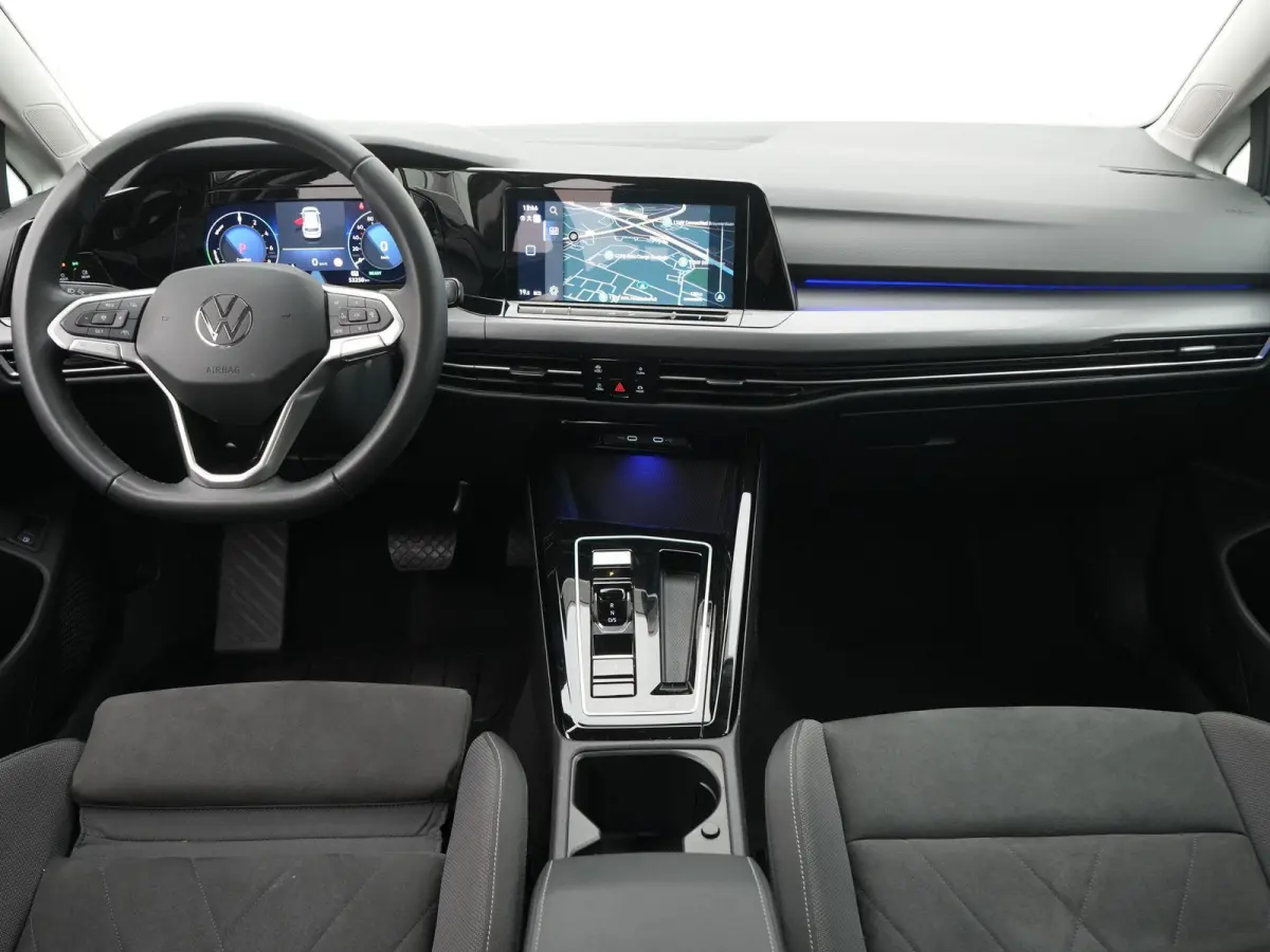 1.4 eHybrid Style | Apple/Android Play | Camera | Adaptive Cruise | Comfortstoel(en) | Full-LED | Keyless | PDC V+A | Sfeerverlichting | Virtual Cockpit | 12 Maand BOVAG Garantie! |