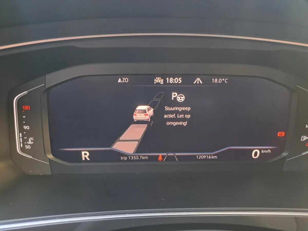 1.5 TSI 150 Pk R-Line Pano, Alcantara, Dsg-7