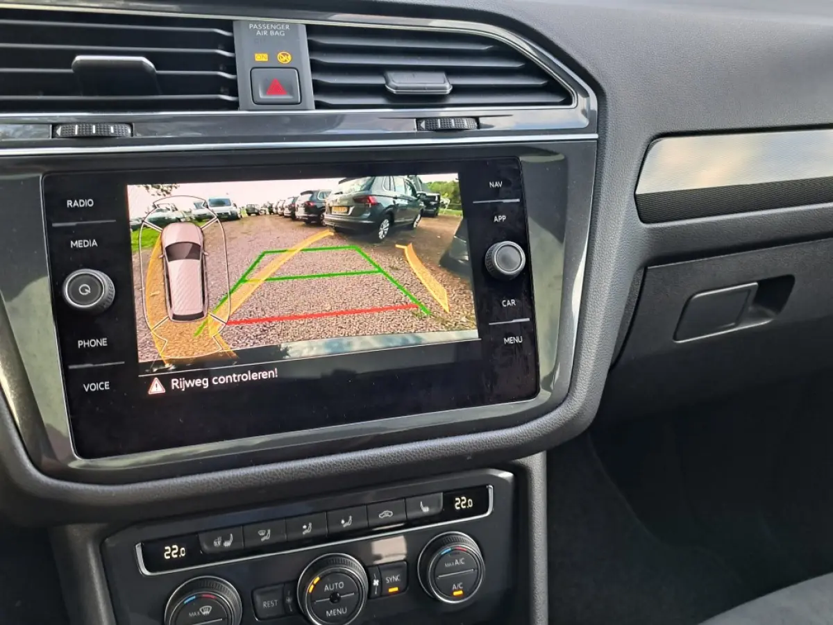 1.5 TSI 150 Pk R-Line Pano, Alcantara, Dsg-7