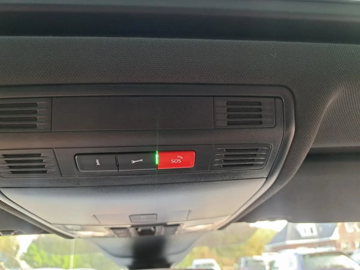 1.5 TSI 150 Pk R-Line Pano, Alcantara, Dsg-7