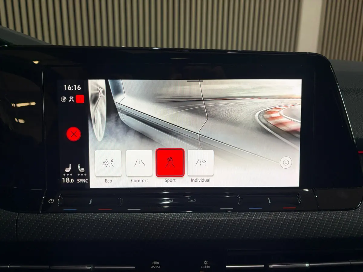 1.5 eTSI R-Line Business Pano Camera Matrix-LED Virtual ACC