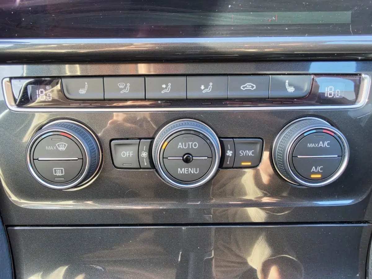 1.5 TSI Comfort Line Business Automaat Massagestoel Navi Adaptive cruise