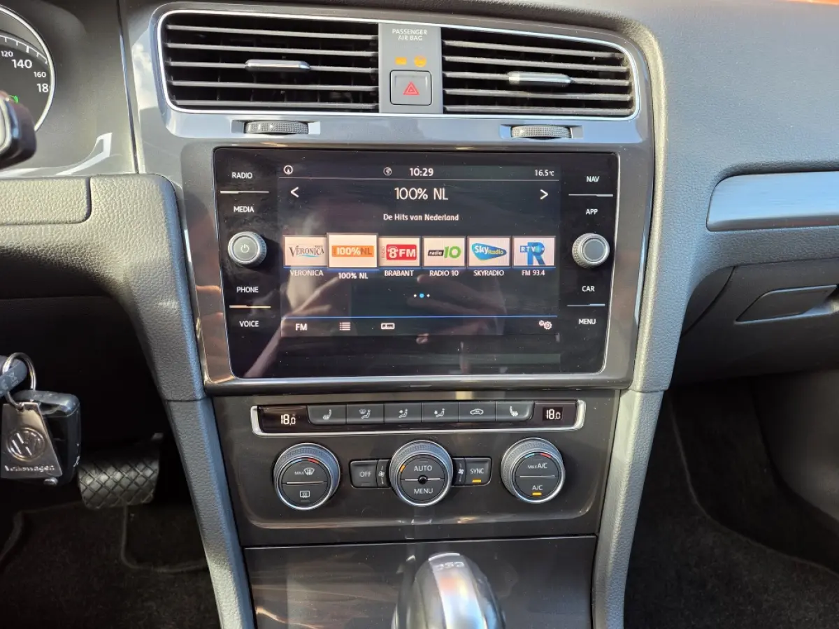 1.5 TSI Comfort Line Business Automaat Massagestoel Navi Adaptive cruise