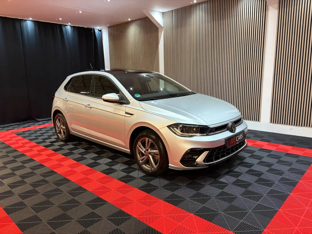 1.0 TSI R-Line Business Pano Navi Led IQ Lights Camera