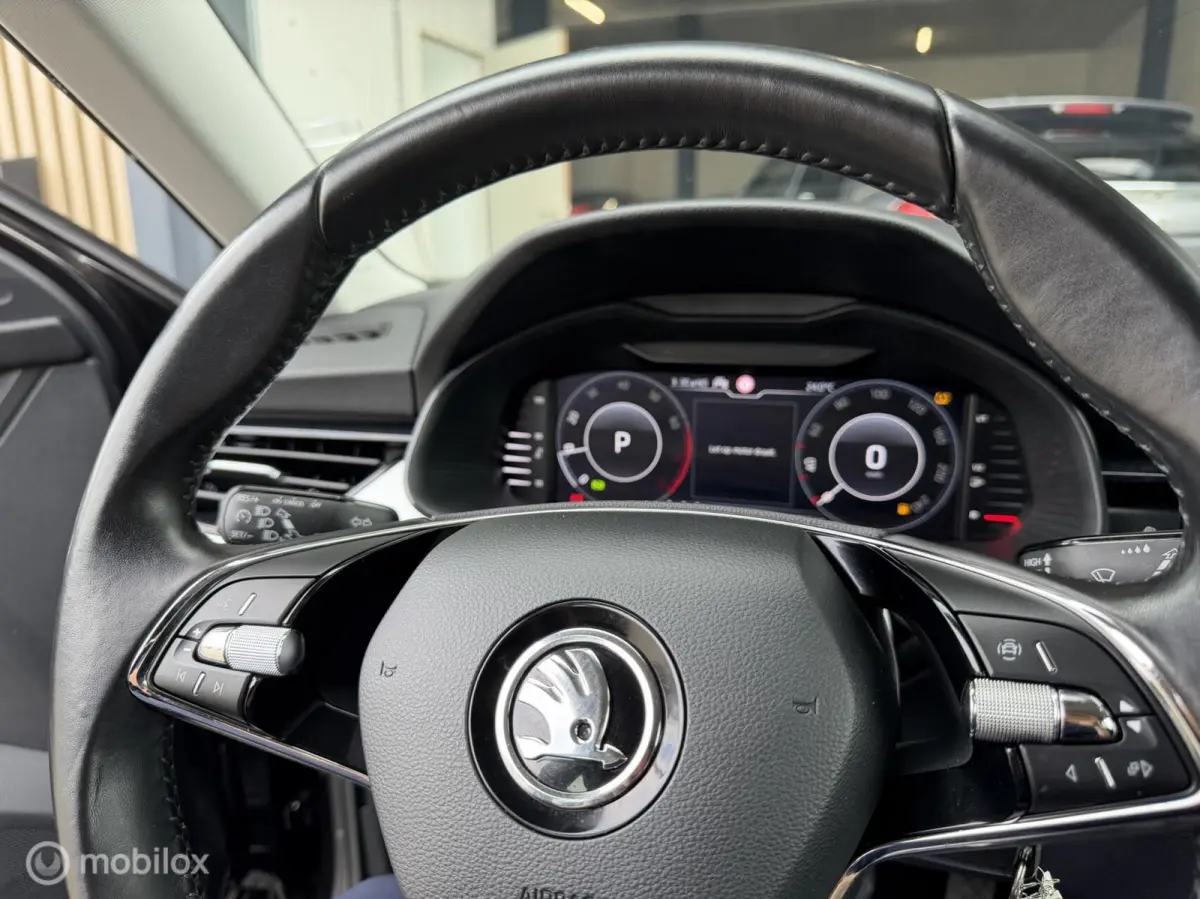 1.0 TSI Ambition| Virtual | Camera | Cruise