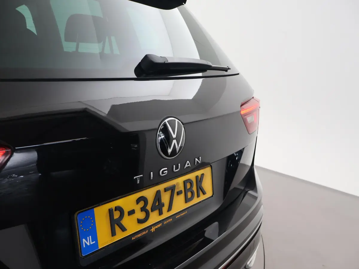 1.5 TSI R-LINE + VIRTUAL COCKPIT | ADAPTIVE CRUISE | 19 INCH