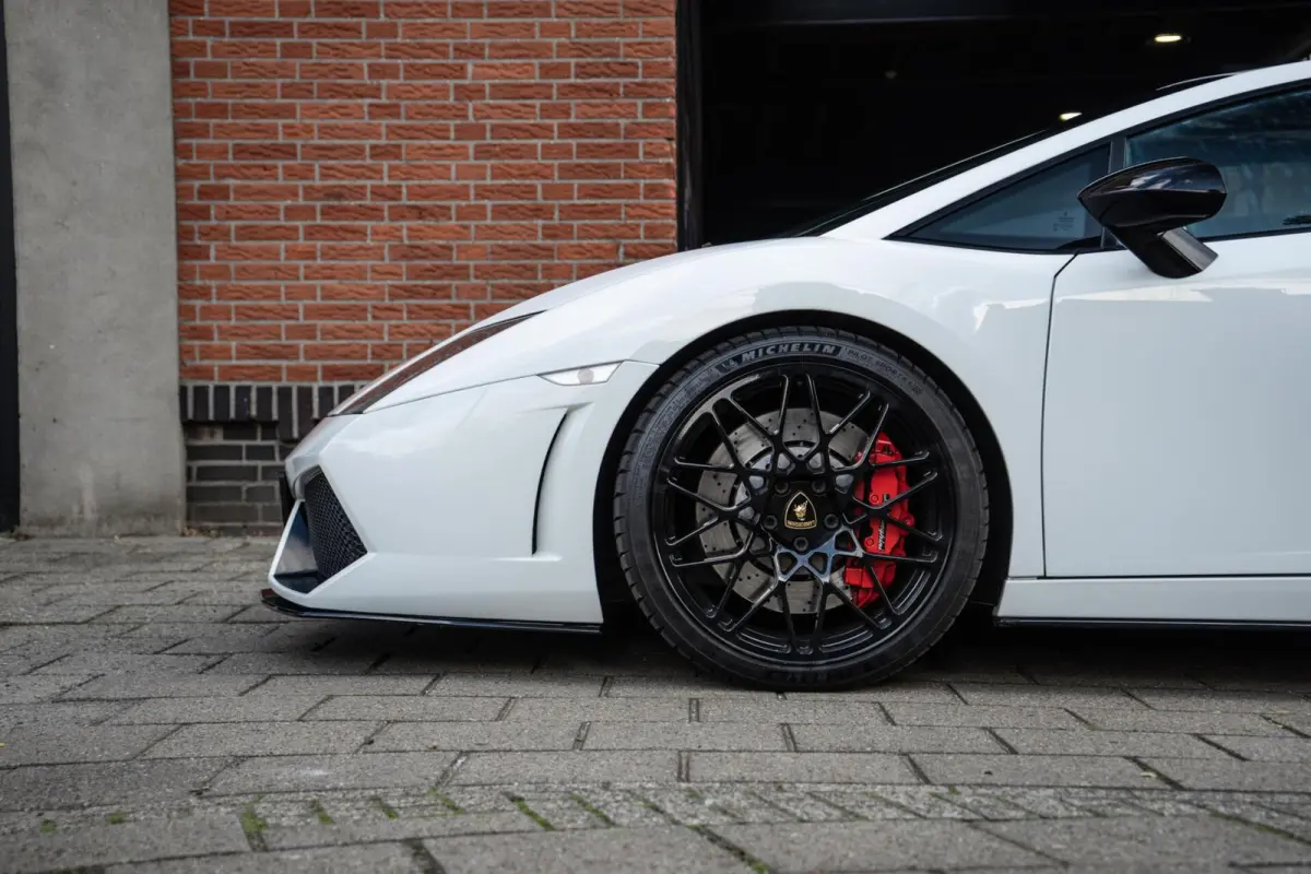 5.2 V10 LP560-4 Strada e-gear