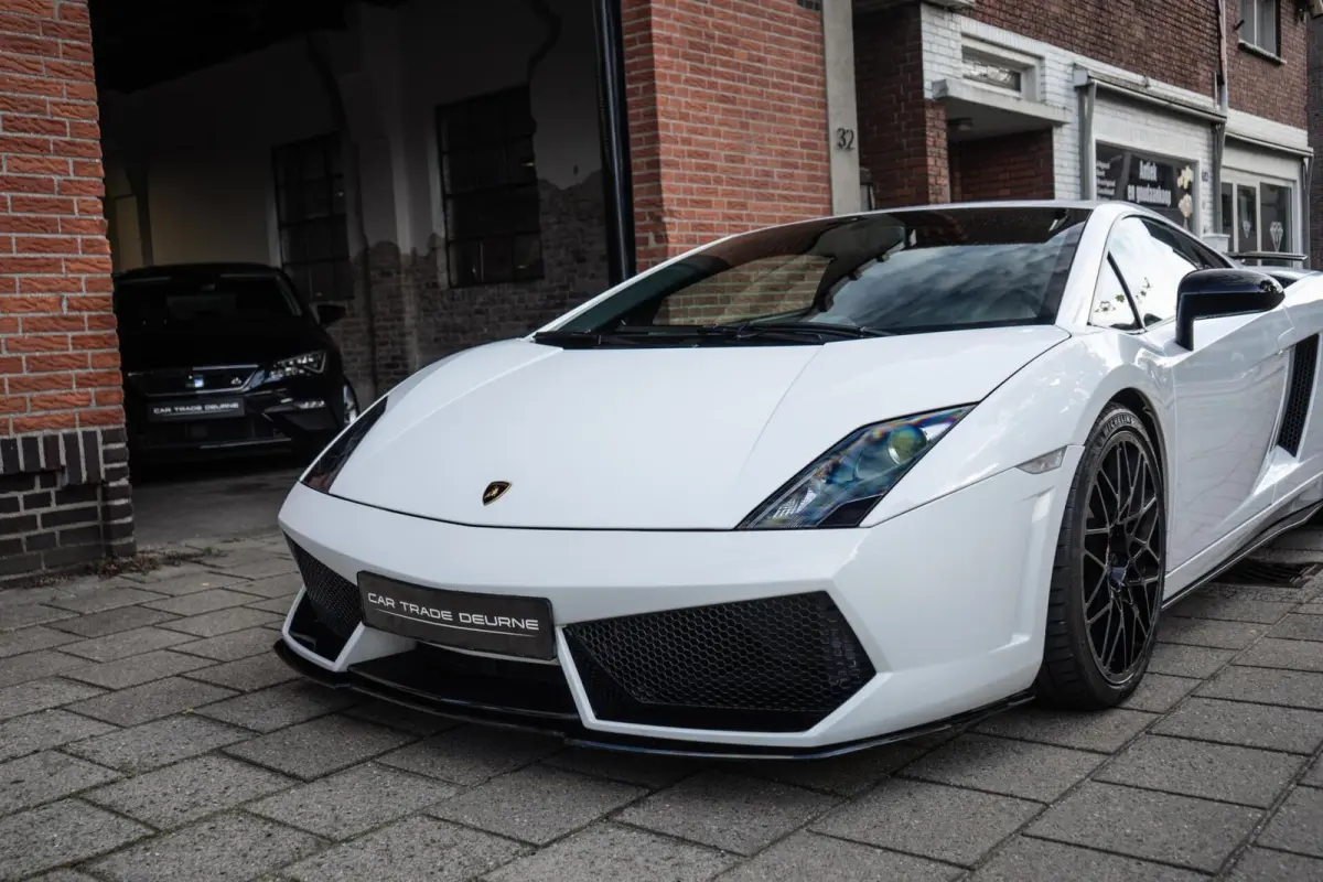 5.2 V10 LP560-4 Strada e-gear