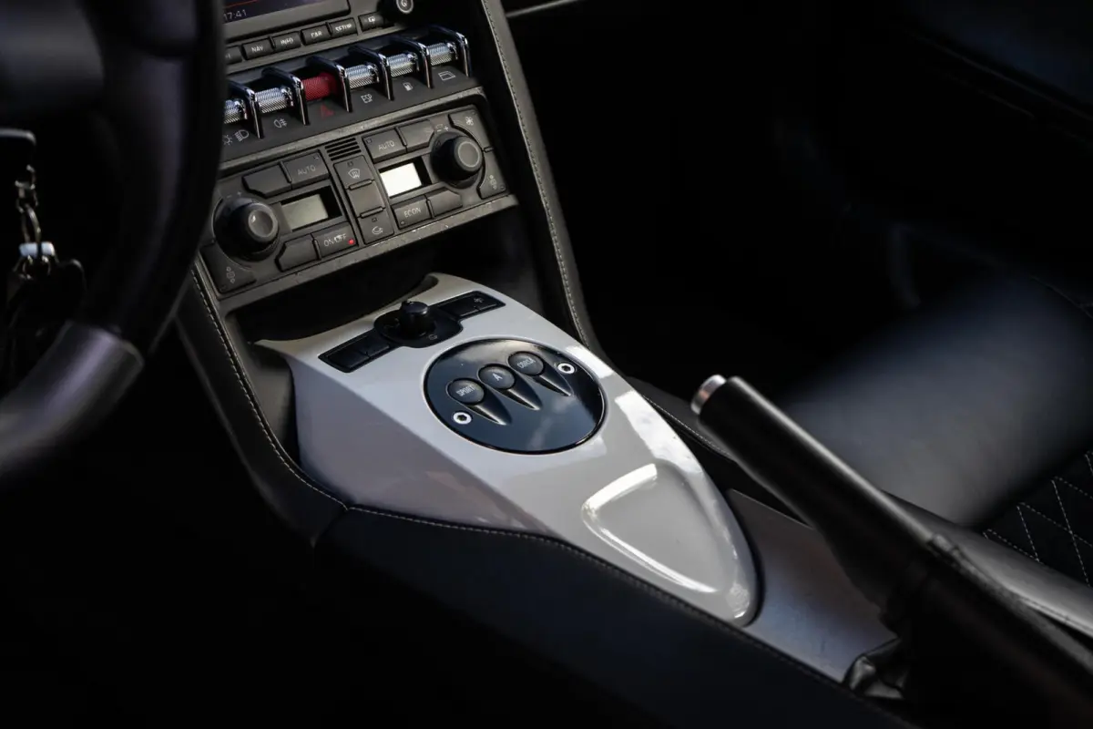 5.2 V10 LP560-4 Strada e-gear