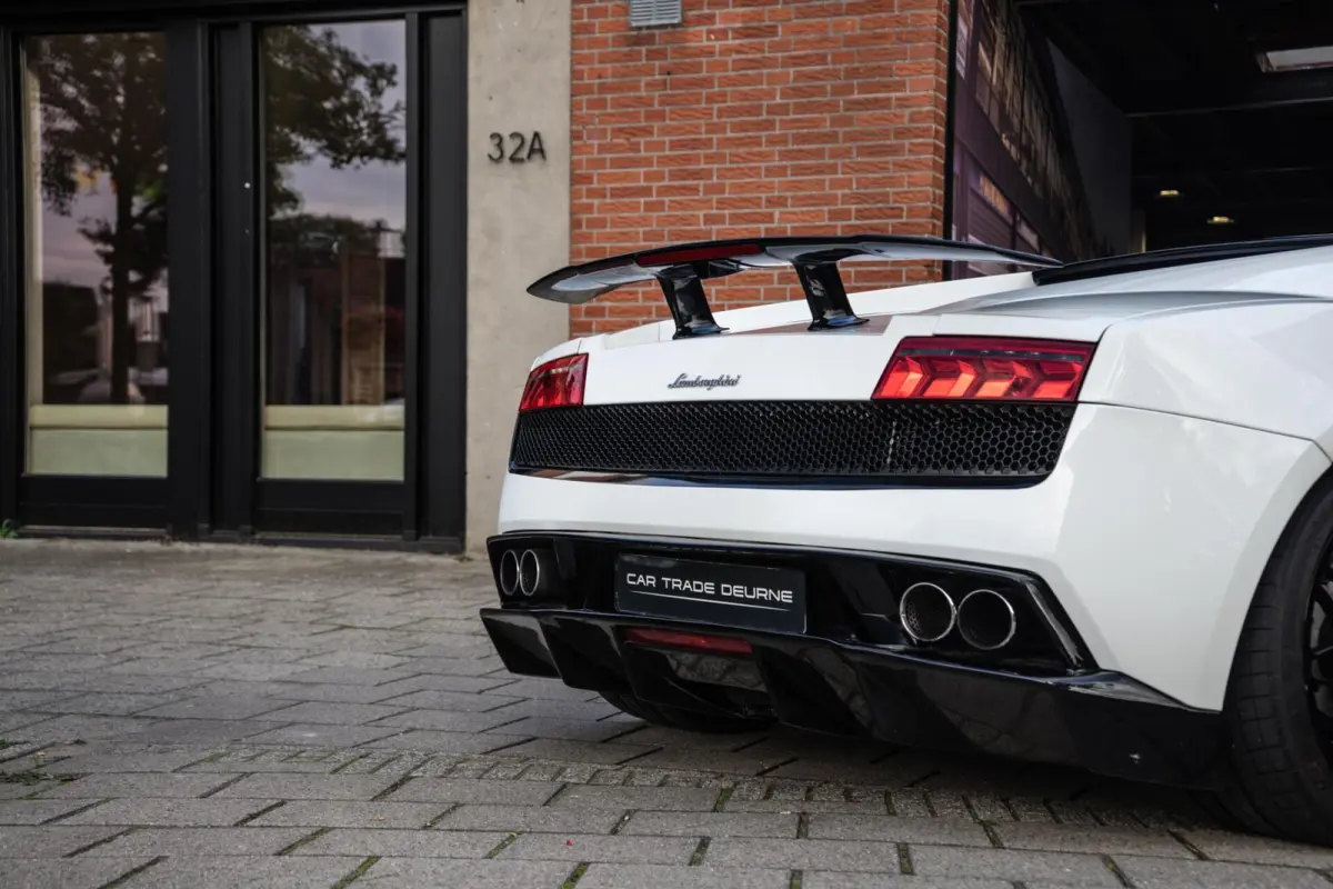 5.2 V10 LP560-4 Strada e-gear