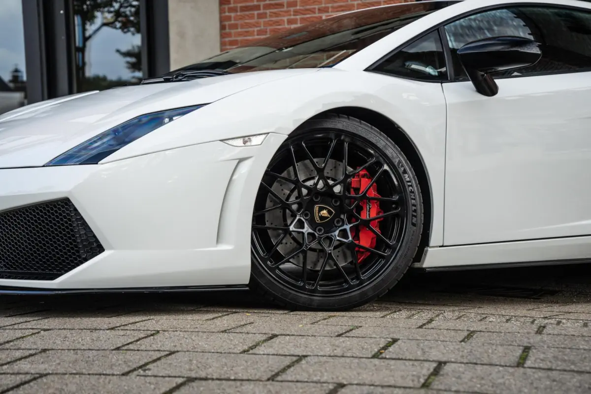 5.2 V10 LP560-4 Strada e-gear