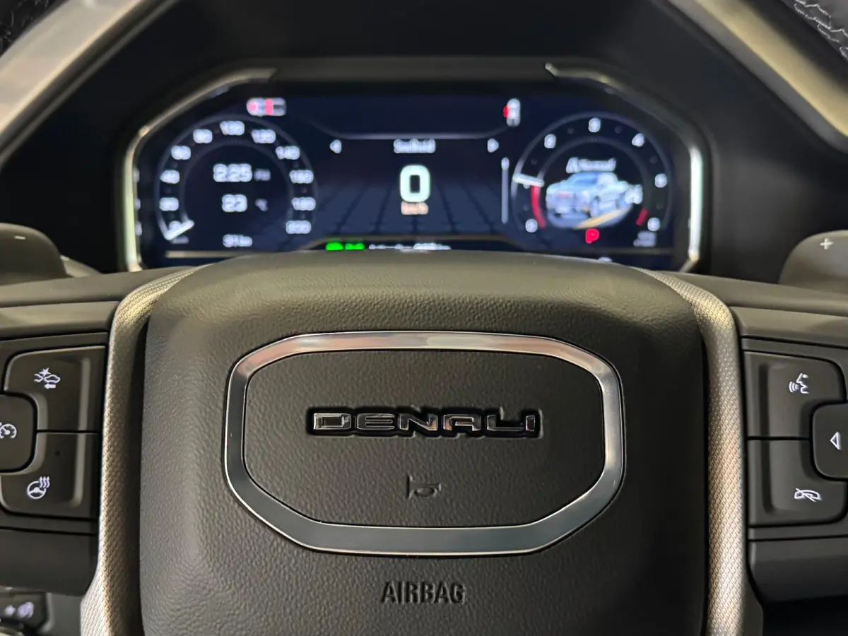 6.2 V8 DENALI