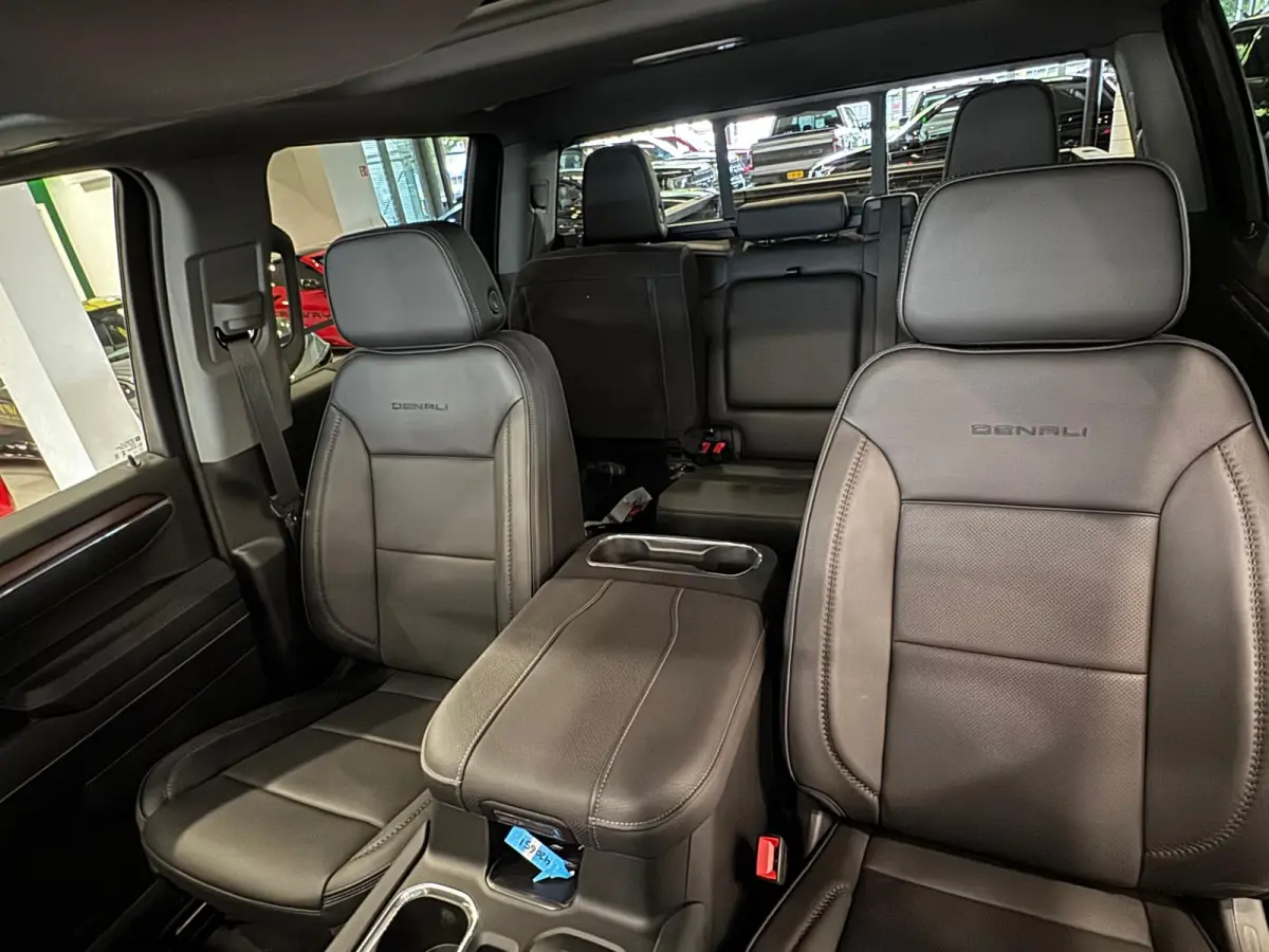 6.2 V8 DENALI