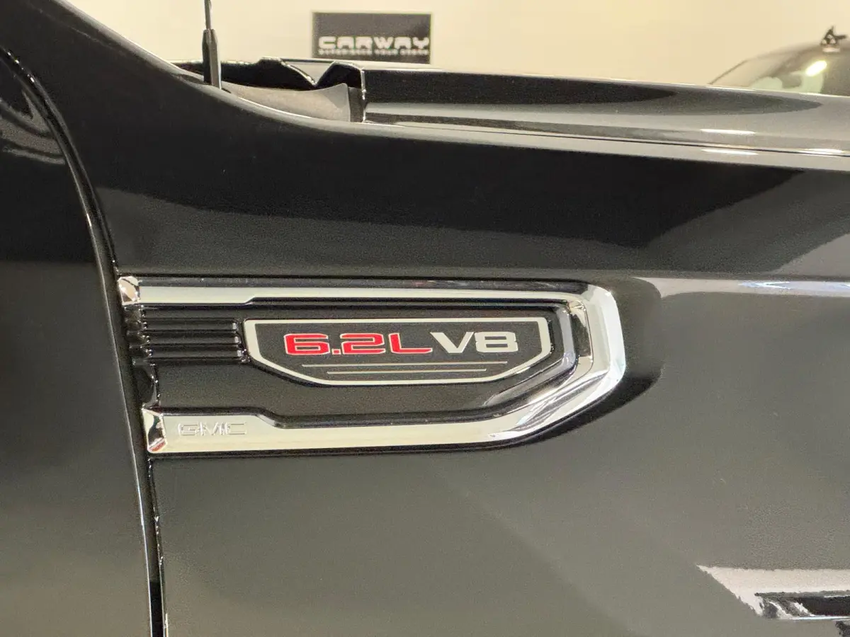 6.2 V8 DENALI
