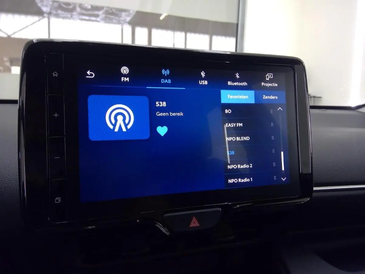 1.5 HYBRID 115 ACTIVE I AUTOMAAT I APPLE CARPLAY I P-CAMERA I ADAPTIVE CRUISE CONTROL