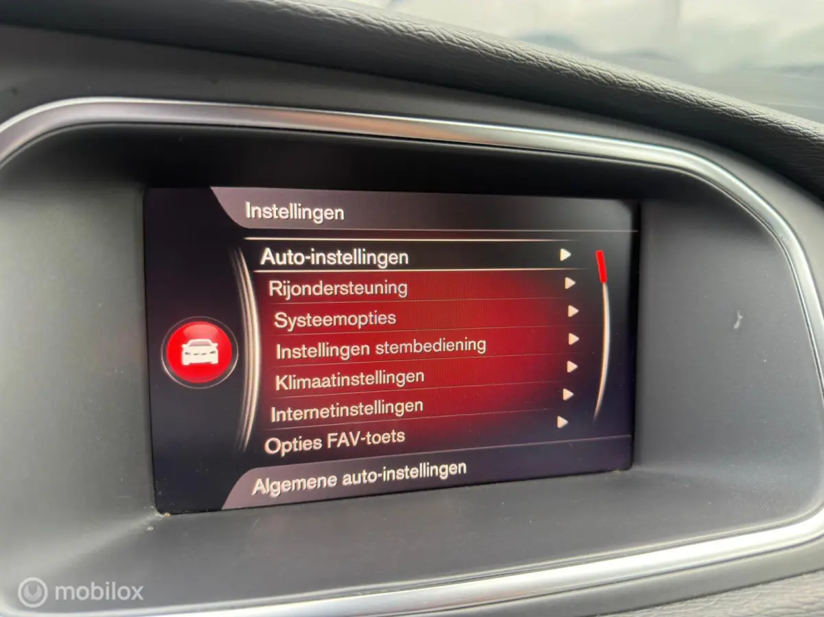 2.0 T3 R-Design | Pano | Cruise | Alcanta