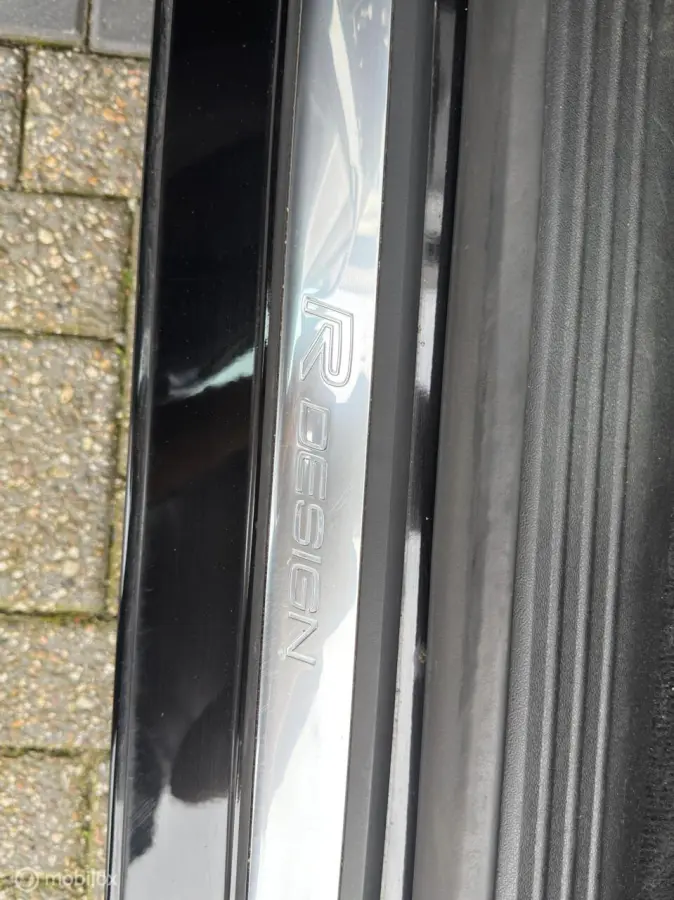 2.0 T3 R-Design | Pano | Cruise | Alcanta