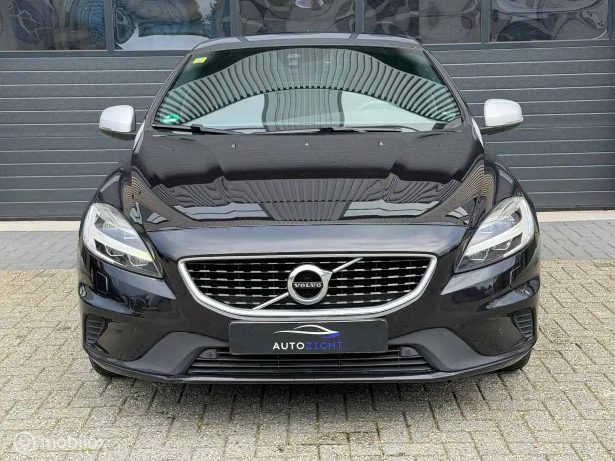 2.0 T3 R-Design | Pano | Cruise | Alcanta