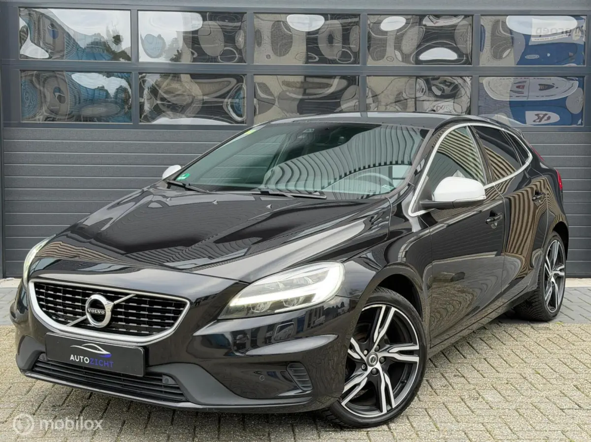2.0 T3 R-Design | Pano | Cruise | Alcanta